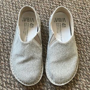 VIBAe Zuma linen shoes